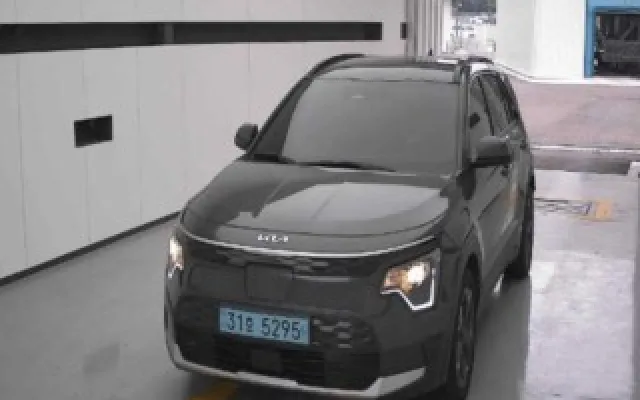 중고차신용 디 올 뉴 니로 EV 에어 매물 사진 3 - 2022/07 148,000km