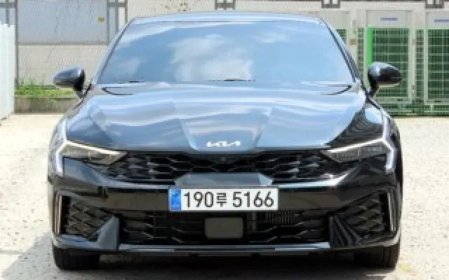 중고차신용 더 뉴 K5 3세대 1.6 터보 매물 사진 12 - 2024/01 15,974km